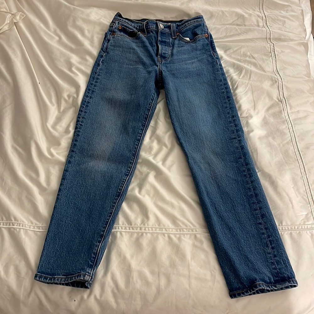 Levis wedgie straight jeans